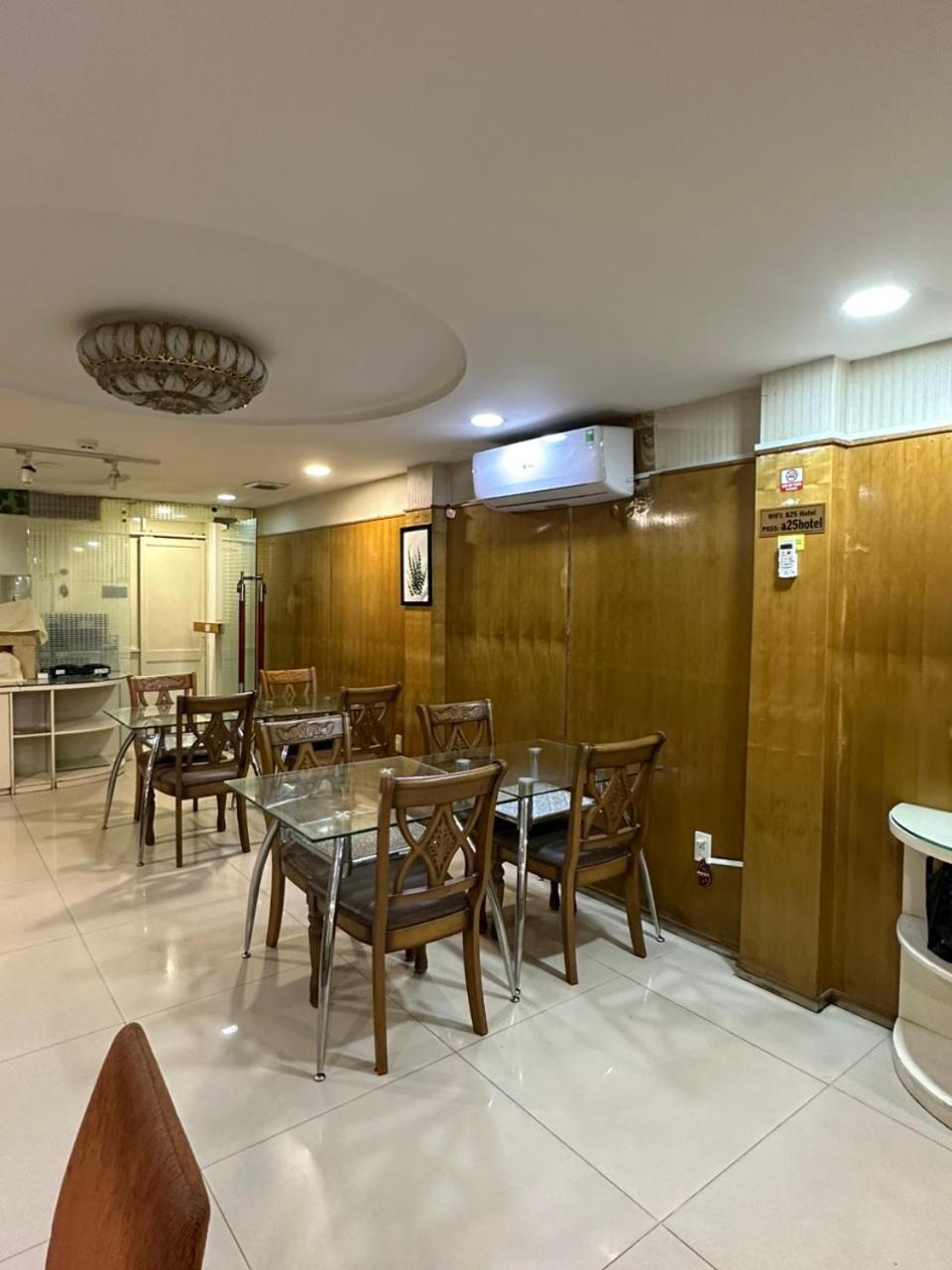 A25 Hotel - 13 Bui Thi Xuan Хошимін Екстер'єр фото