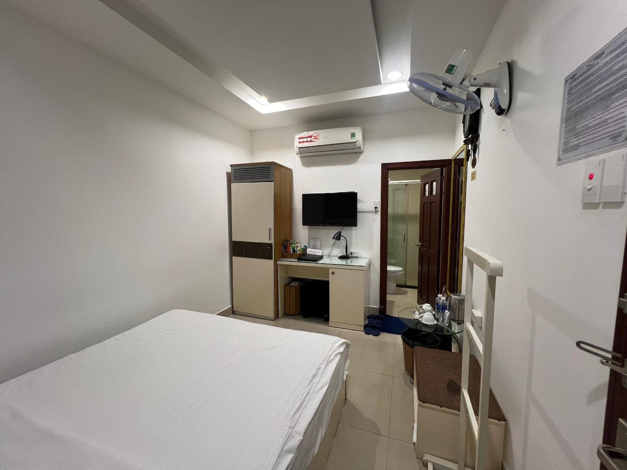 A25 Hotel - 13 Bui Thi Xuan Хошимін Екстер'єр фото
